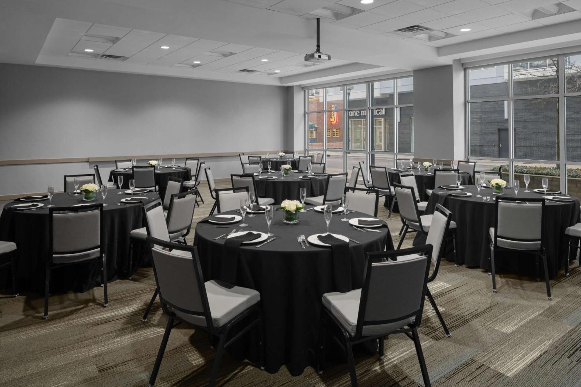 Hyatt House Raleigh North Hills Hotel Exterior photo